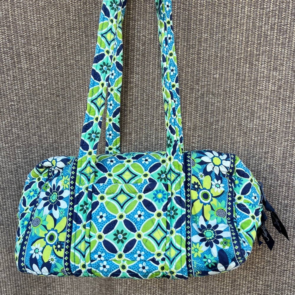 Vintage Vera Bradley Duffle 
TRAVELER Bag Flower Daisys Blue Green Bag
